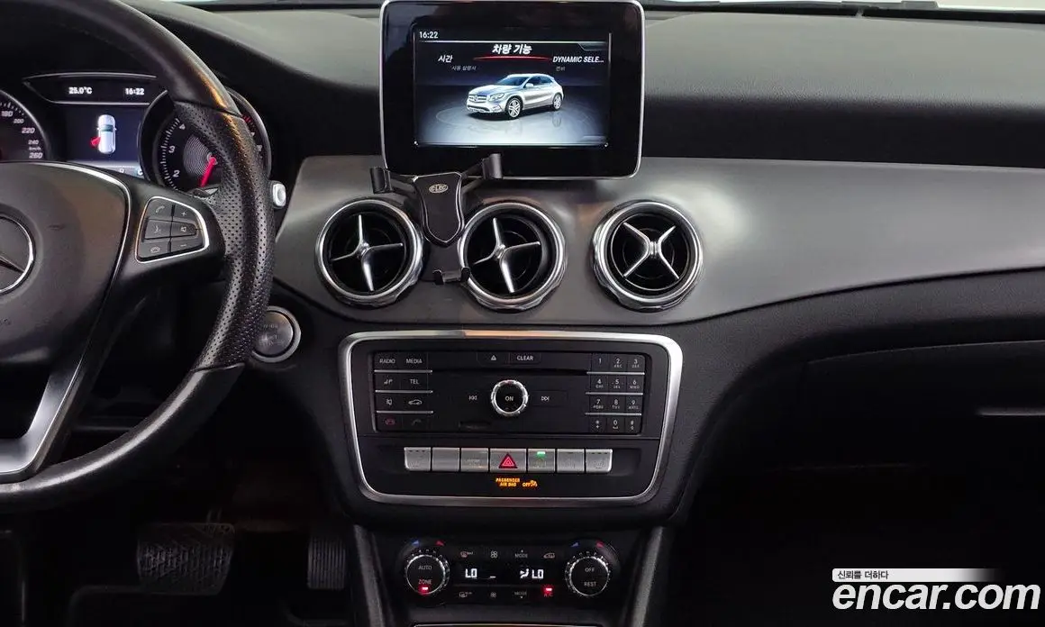 Mercedes-Benz GLA-Class 2019 2.0 АКПП, фото 19