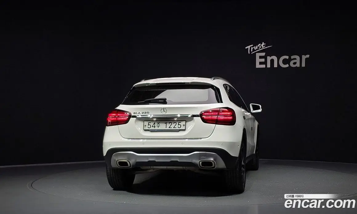 Mercedes-Benz GLA-Class 2019 2.0 АКПП, фото 3