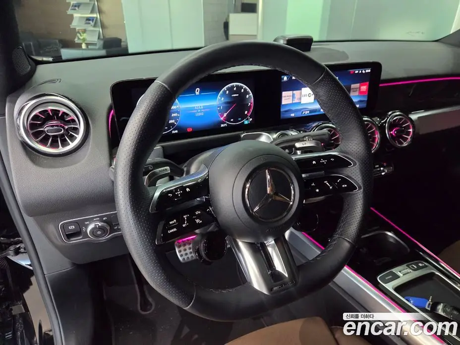 Mercedes-Benz GLB-Class 2025 2.0 АКПП, фото 15