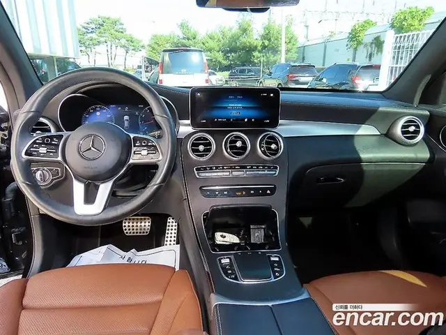 Mercedes-Benz GLC-Class 2021 2.0 АКПП, миниатюра 9 Mercedes-Benz GLC-Class 2021 2.0 АКПП, миниатюра 9