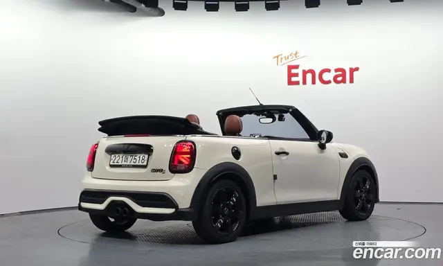 Mini Cooper Convertible, 2022, 133 252 км