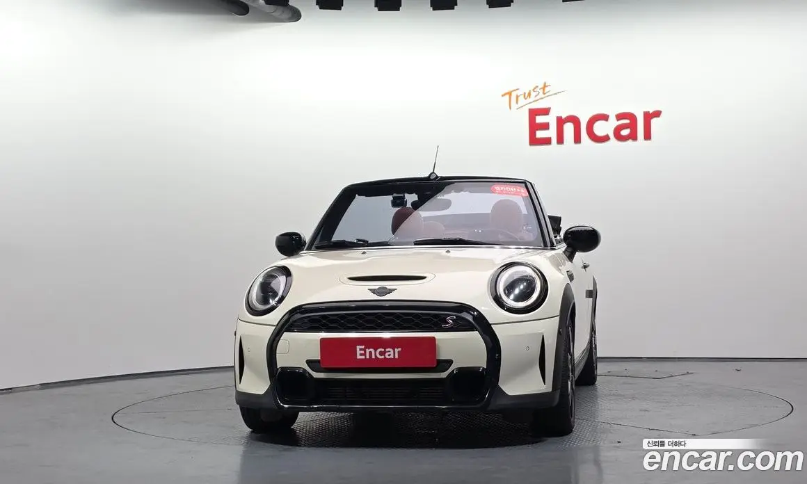 Mini Cooper Convertible 2022 2.0 АКПП, фото 2 Mini Cooper Convertible 2022 2.0 АКПП, фото 2