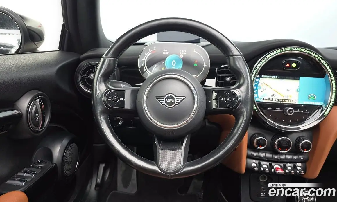Mini Cooper Convertible 2022 2.0 АКПП, фото 17 Mini Cooper Convertible 2022 2.0 АКПП, фото 17
