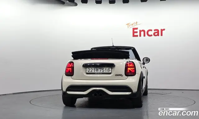 Mini Cooper Convertible 2022 2.0 АКПП, миниатюра 3 Mini Cooper Convertible 2022 2.0 АКПП, миниатюра 3
