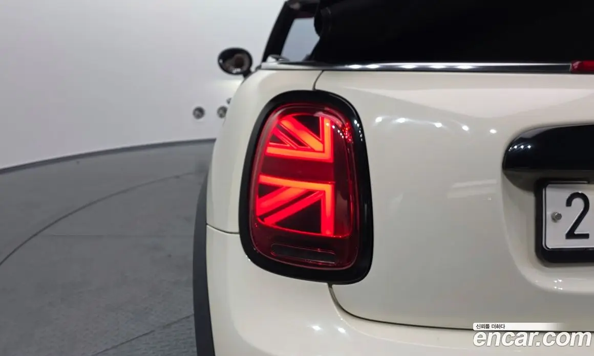 Mini Cooper Convertible 2022 2.0 АКПП, фото 8 Mini Cooper Convertible 2022 2.0 АКПП, фото 8