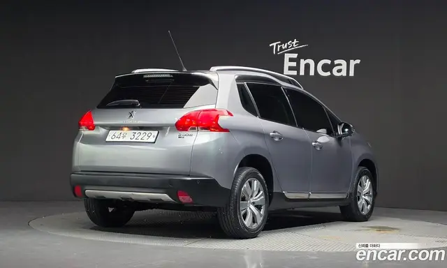 Peugeot 2008 2015 1.6 АКПП, миниатюра 2