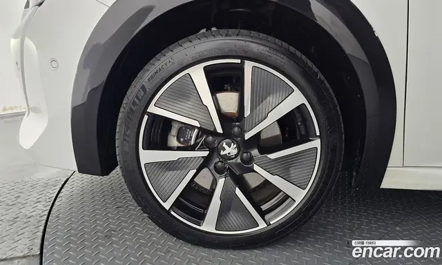 Peugeot 208 2022 0.1 АКПП, миниатюра 5
