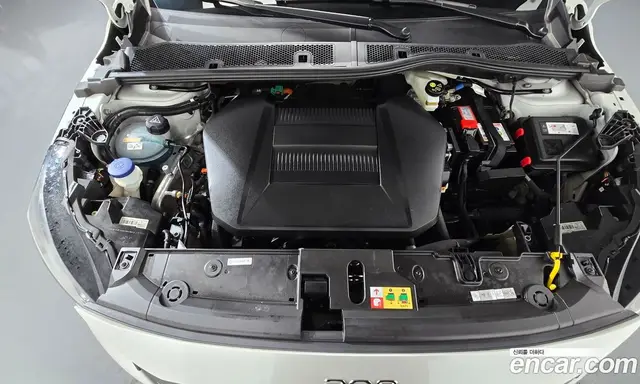 Peugeot 208 2022 0.1 АКПП, миниатюра 6