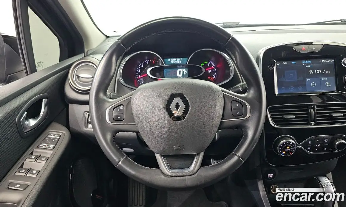 Renault (Samsung) Clio 2019 1.5 АКПП, фото 13