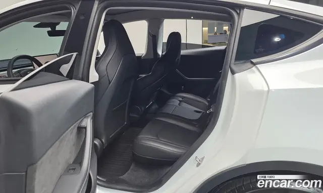 Tesla Model Y 2024 0.2 АКПП, миниатюра 11 Tesla Model Y 2024 0.2 АКПП, миниатюра 11
