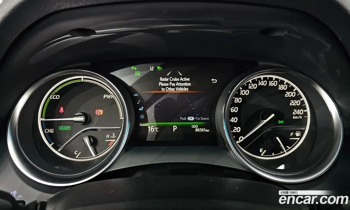 Toyota Camry 2018 2.5 АКПП, фото 11