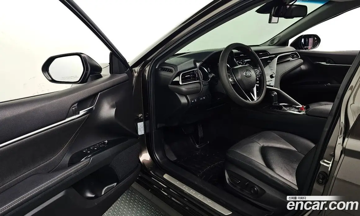 Toyota Camry 2018 2.5 АКПП, фото 13