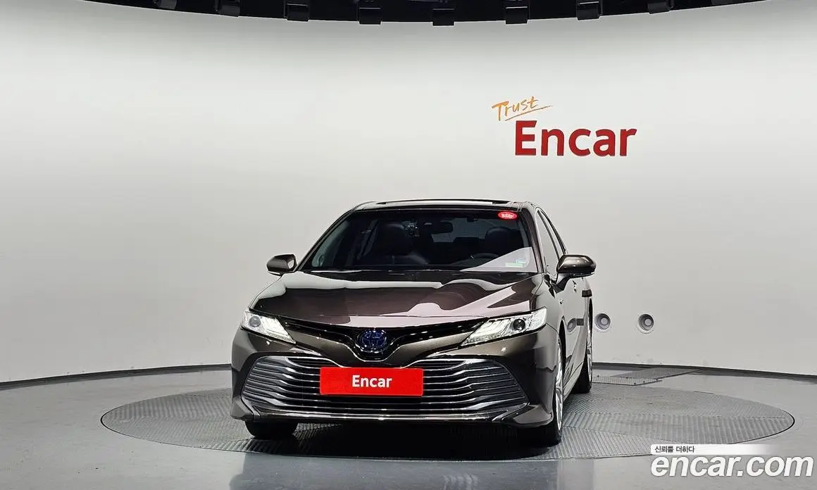 Toyota Camry 2018 2.5 АКПП, фото 3