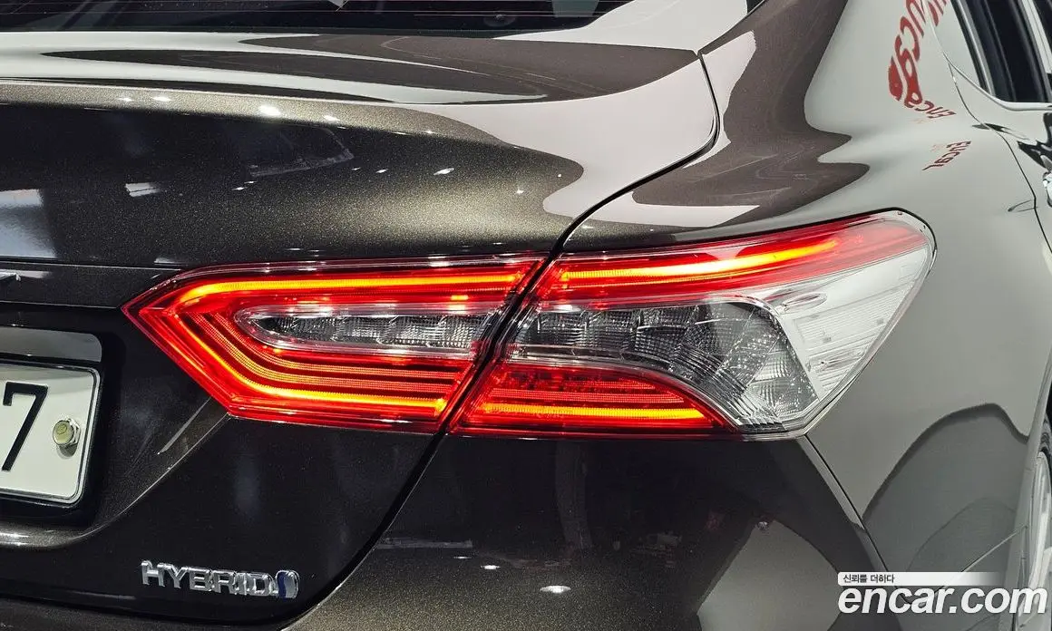 Toyota Camry 2018 2.5 АКПП, фото 9