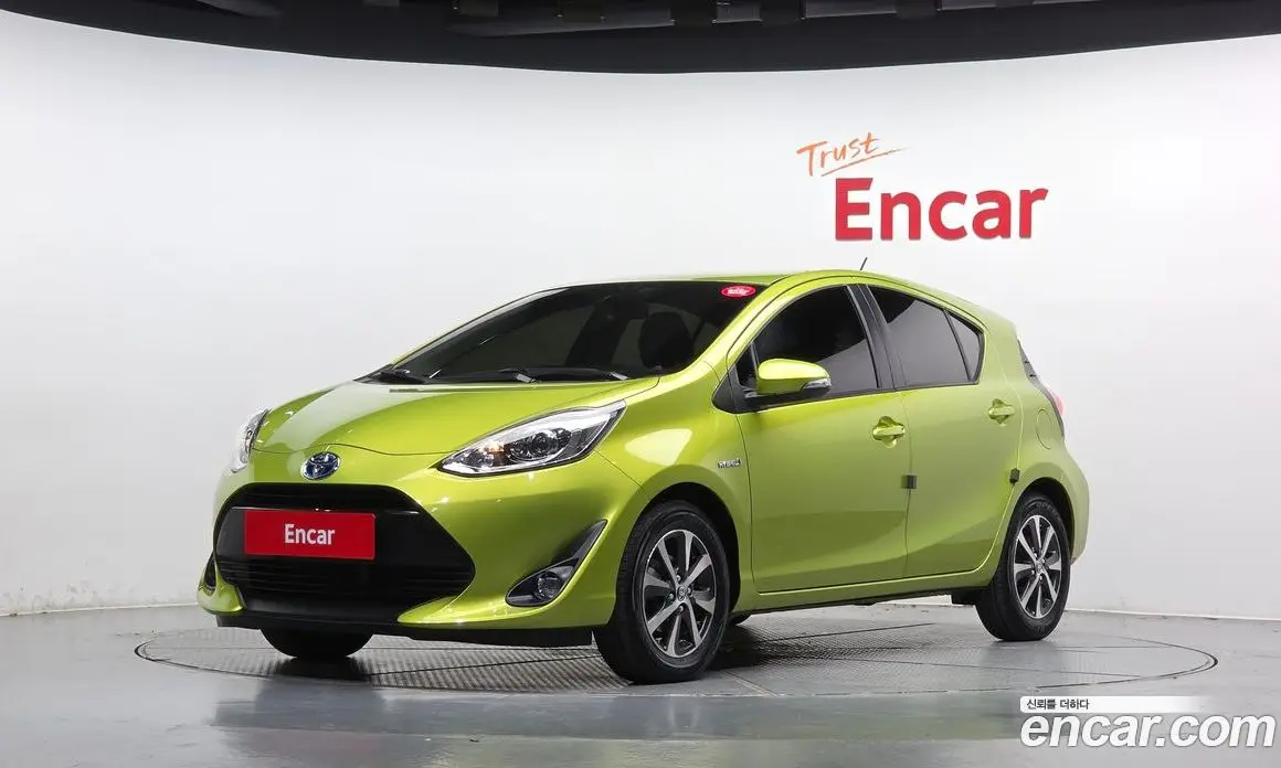 Toyota Prius 2018 1.5 АКПП, фото 1 Toyota Prius 2018 1.5 АКПП, фото 1