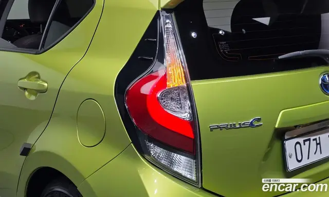 Toyota Prius 2018 1.5 АКПП, миниатюра 9 Toyota Prius 2018 1.5 АКПП, миниатюра 9