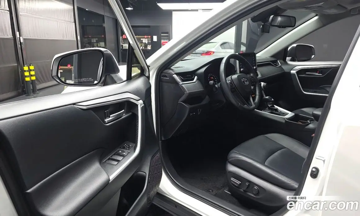 Toyota RAV4 2019 2.5 АКПП, фото 12