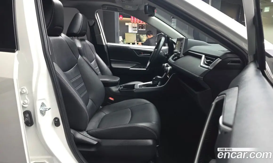 Toyota RAV4 2019 2.5 АКПП, фото 16