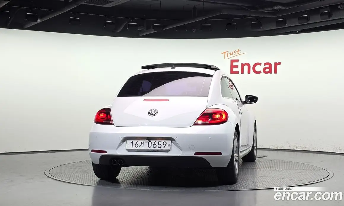 Volkswagen Beetle 2016 2.0 АКПП, фото 4 Volkswagen Beetle 2016 2.0 АКПП, фото 4