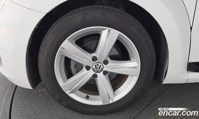 Volkswagen Beetle 2016 2.0 АКПП, миниатюра 5 Volkswagen Beetle 2016 2.0 АКПП, миниатюра 5