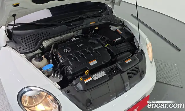 Volkswagen Beetle 2016 2.0 АКПП, миниатюра 6 Volkswagen Beetle 2016 2.0 АКПП, миниатюра 6