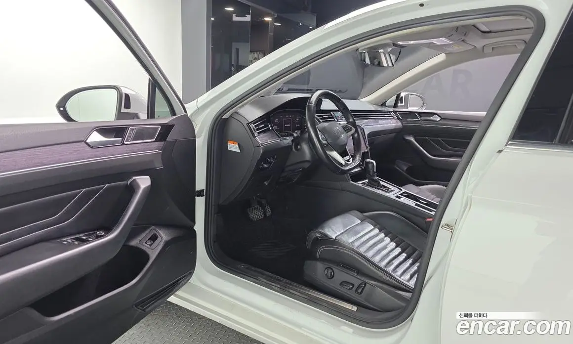 Volkswagen Passat 2021 2.0 АКПП, фото 10
