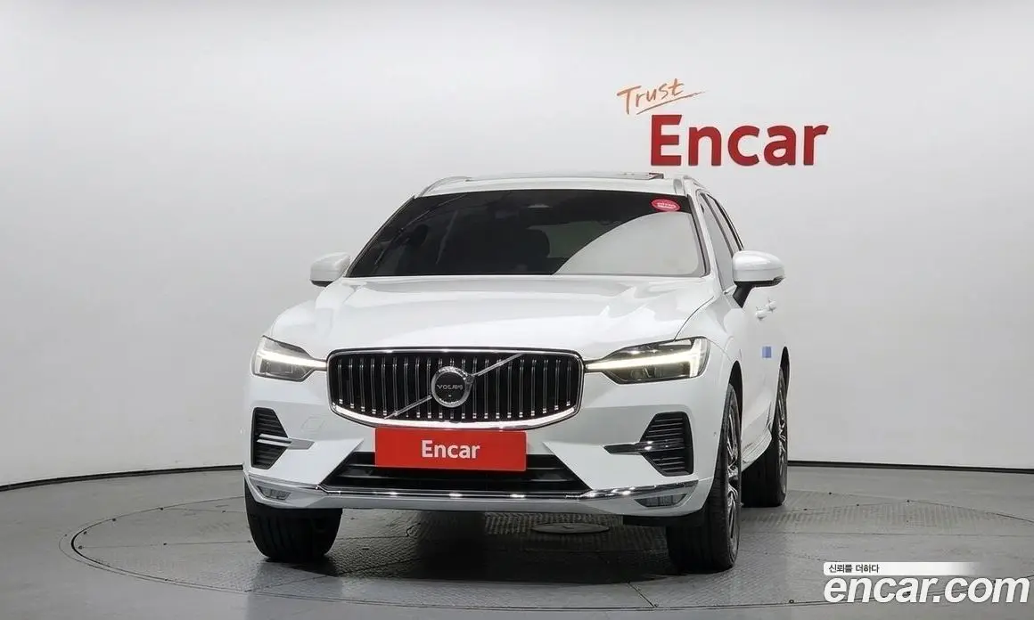Volvo XC60 2022 2.0 АКПП, фото 3