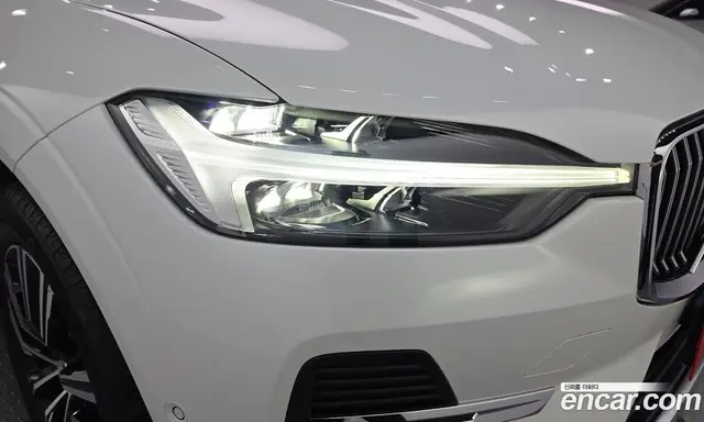 Volvo XC60 2022 2.0 АКПП, миниатюра 8