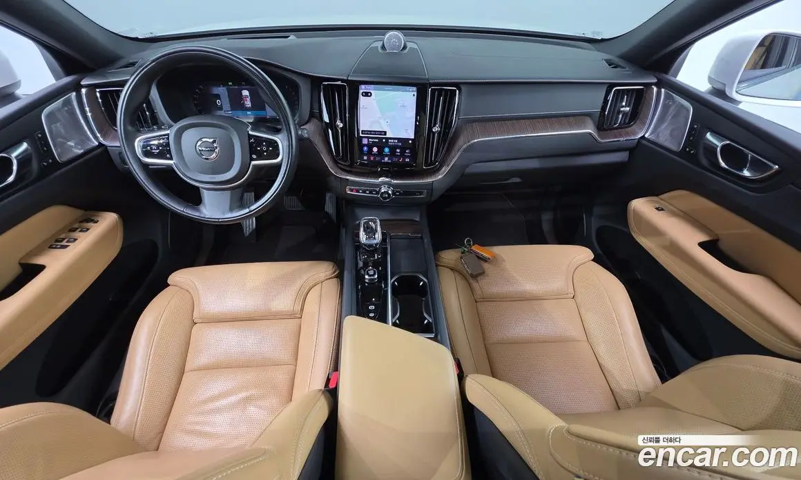 Volvo XC60 2022 2.0 АКПП, фото 10