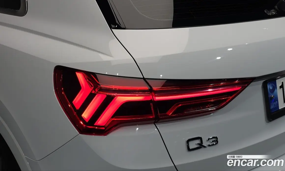 Audi Q3 2023 2.0 АКПП, фото 8