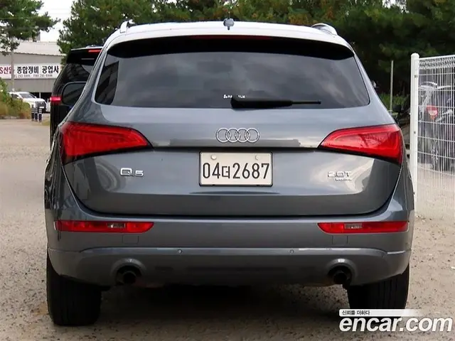 Audi Q5 2012 2.0 АКПП, миниатюра 4