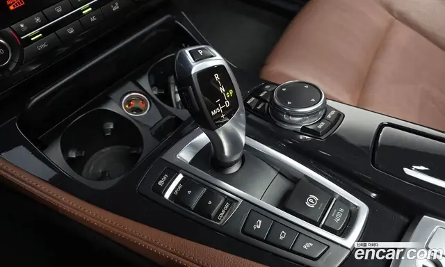 BMW 5 серия 2016 2.0 АКПП, миниатюра 9