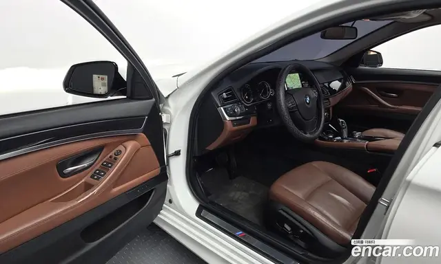 BMW 5 серия 2016 2.0 АКПП, миниатюра 10