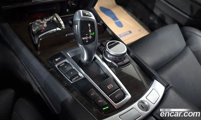 BMW 7 серия 2010 4.4 АКПП, миниатюра 11