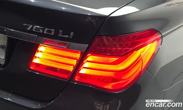 BMW 7 серия 2010 4.4 АКПП, миниатюра 8