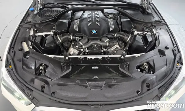 BMW 8 серия 2024 4.4 АКПП, миниатюра 6