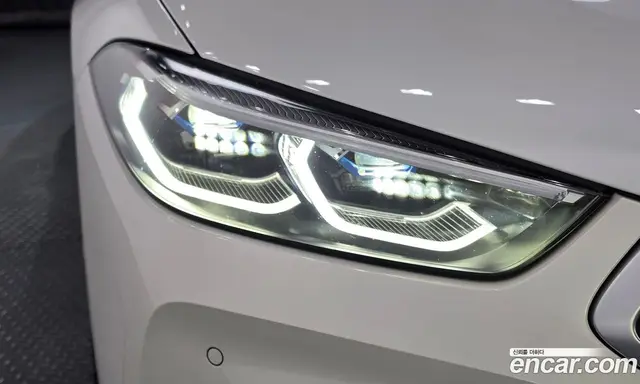 BMW 8 серия 2024 4.4 АКПП, миниатюра 8