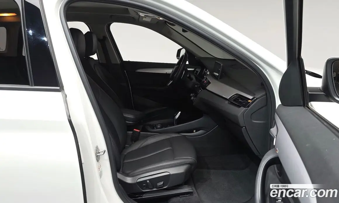 BMW X1 2019 2.0 АКПП, фото 15