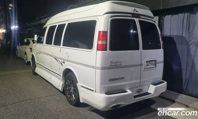 Chevrolet Express Van 2011 5.3 АКПП, миниатюра 2