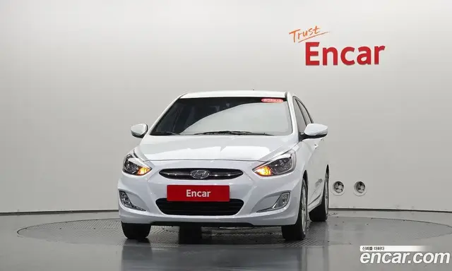 Hyundai Accent 2016 1.4 АКПП, миниатюра 2