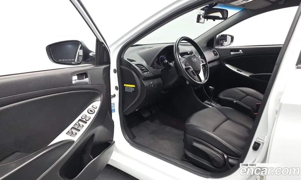 Hyundai Accent 2016 1.4 АКПП, фото 12