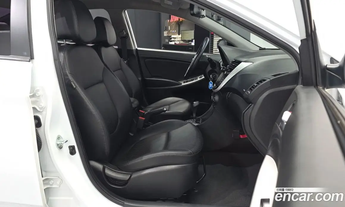 Hyundai Accent 2016 1.4 АКПП, фото 16