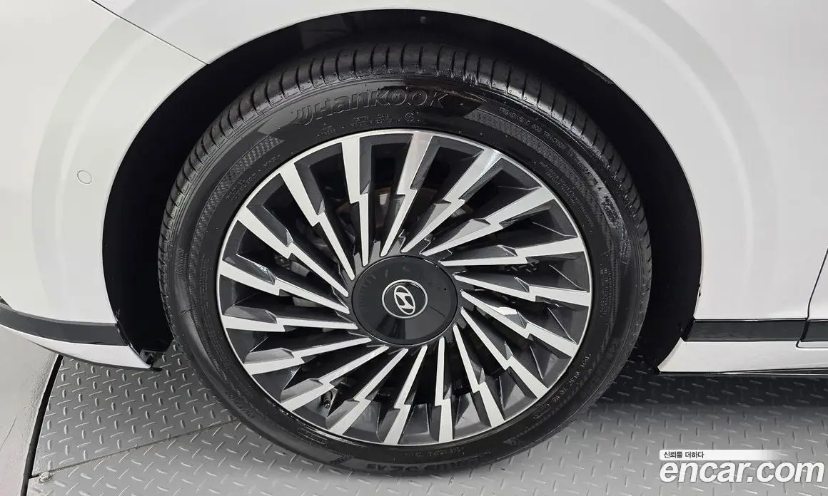 Hyundai Grandeur 2023 1.6 АКПП, фото 4