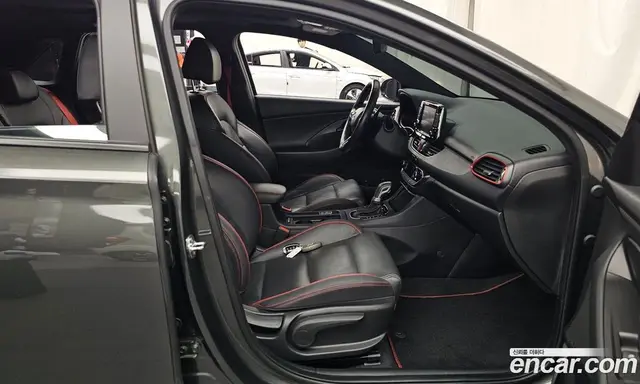 Hyundai i30 2020 1.6 АКПП, миниатюра 11