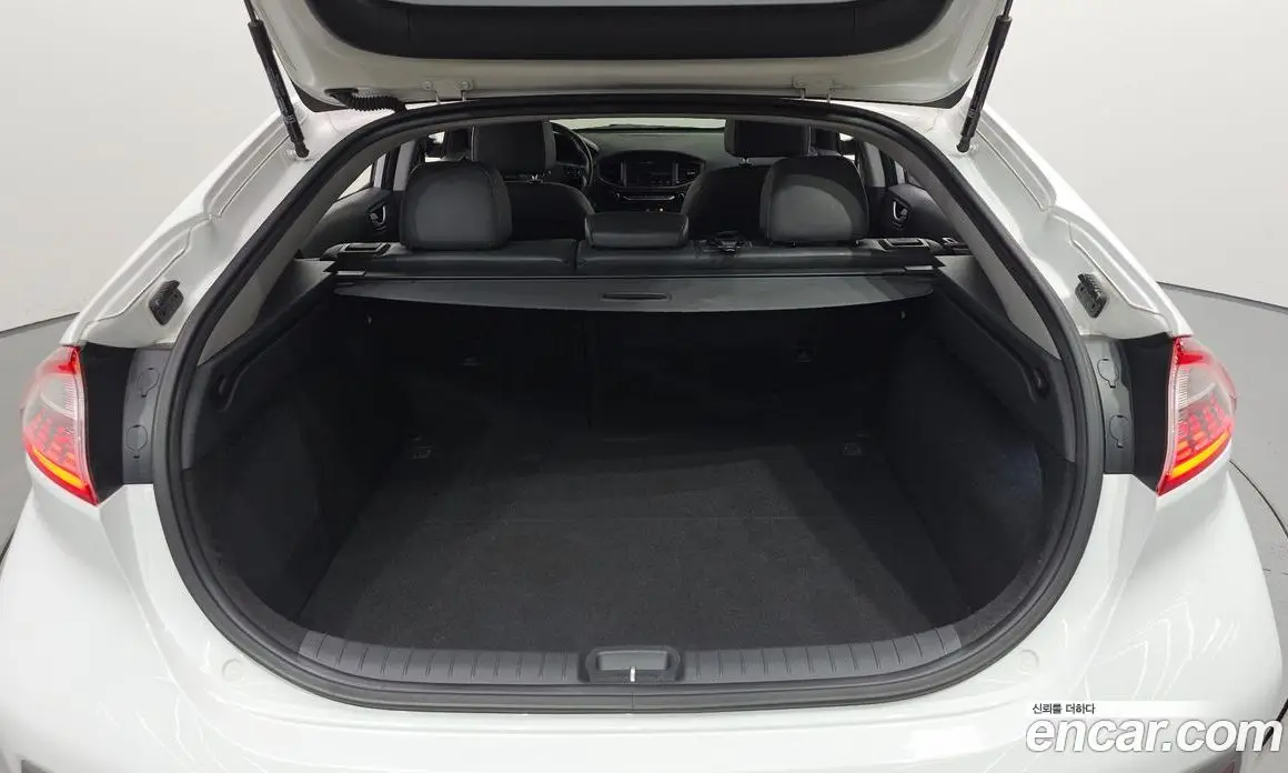 Hyundai Ioniq 2016 АКПП, фото 16