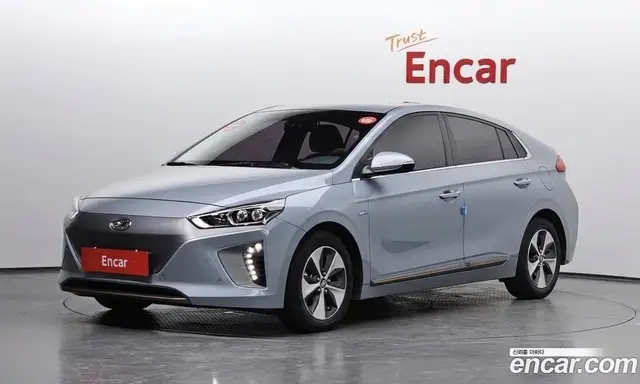 Hyundai Ioniq, 2017, 65 934 км