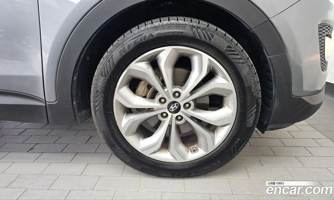 Hyundai Santa Fe 2015 2.0 АКПП, фото 6
