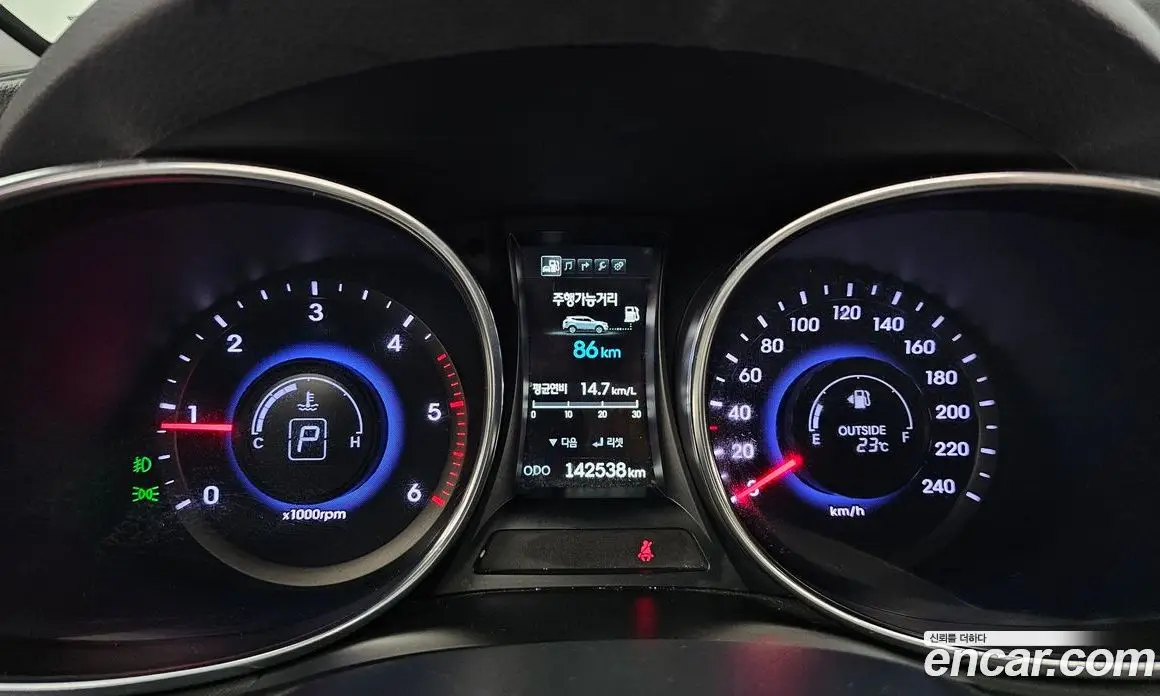 Hyundai Santa Fe 2015 2.0 АКПП, фото 10