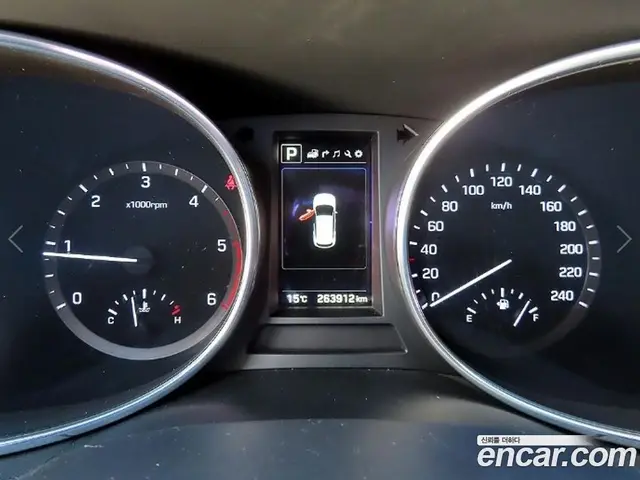 Hyundai Santa Fe 2017 2.0 АКПП, миниатюра 9