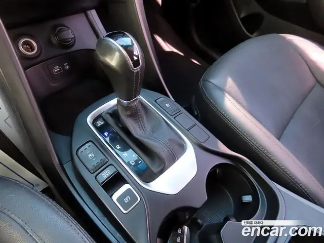 Hyundai Santa Fe 2017 2.0 АКПП, миниатюра 10